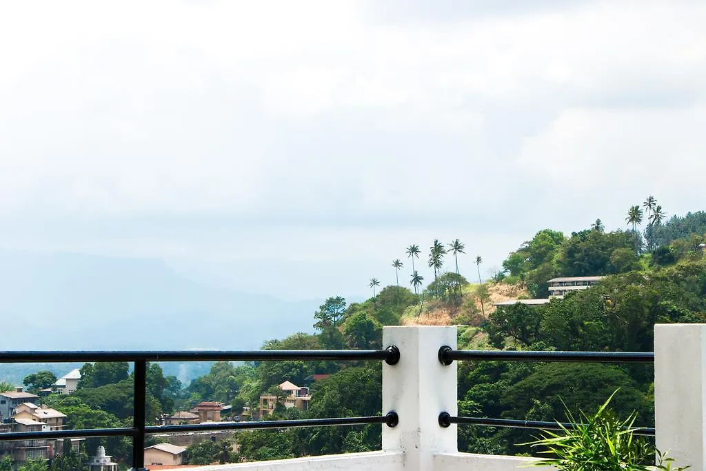 Blinkbonnie Inn Kandy Penzion